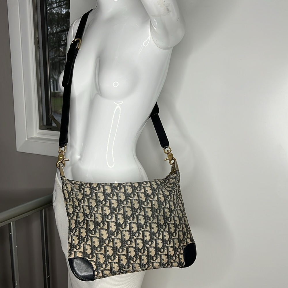 Vintage 1970’s Blue Beige Jacquard Zip Top Shoulder Crossbody Clutch Bag - Picture 12 of 16